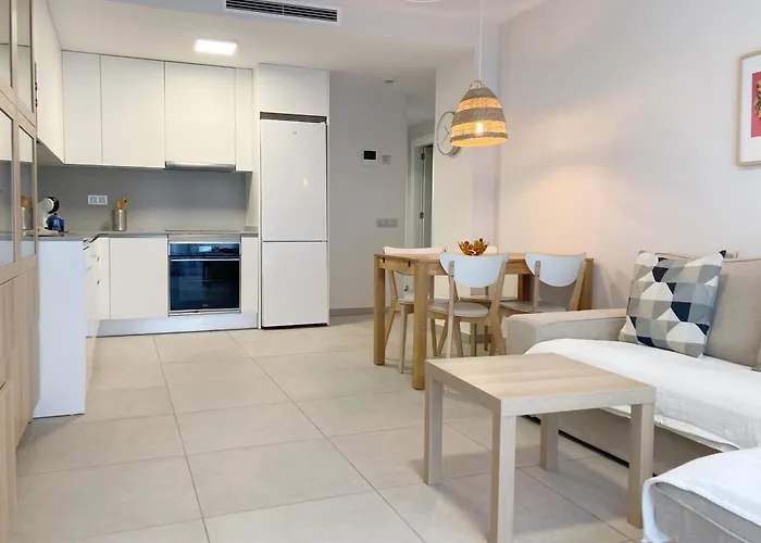 Stylish Family Flat By Canary365