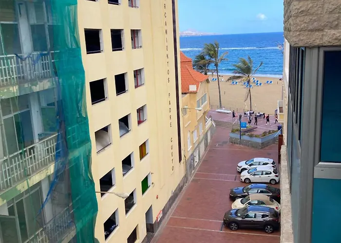 Stylish Family Flat By Canary365